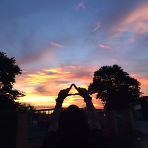 how did th... - DizzySecret 62's Posts | TapTap